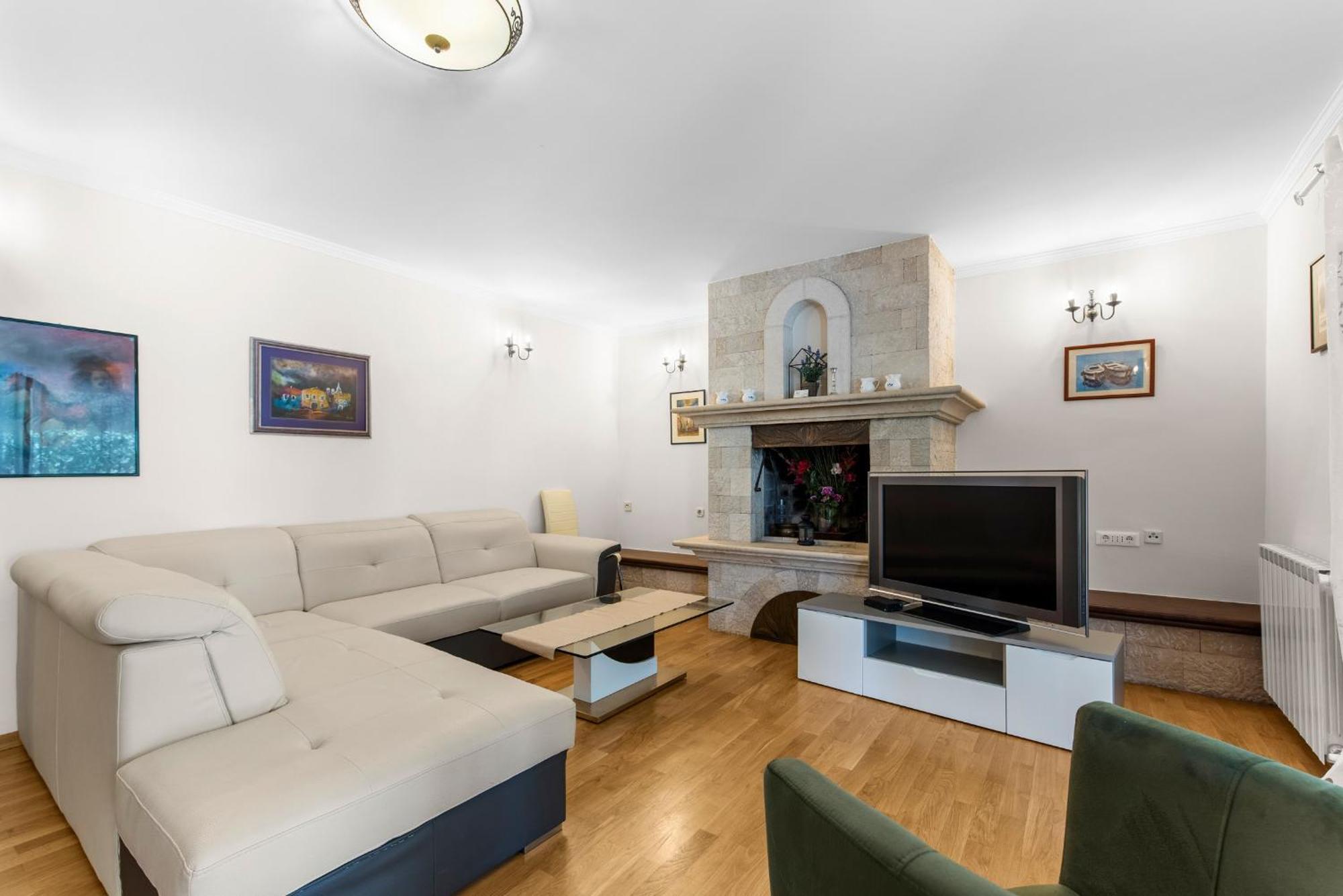 Villa Hope Apartments ポレッチ エクステリア 写真