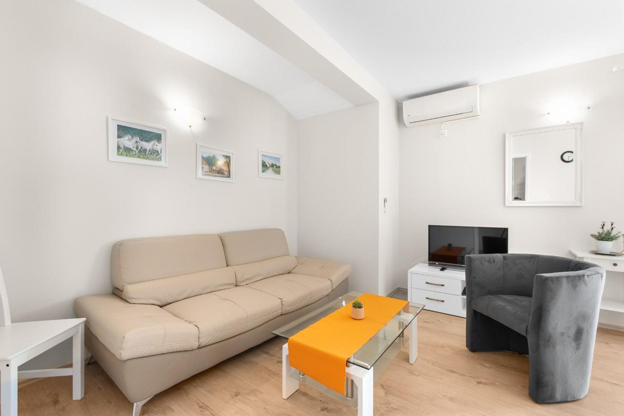 Villa Hope Apartments ポレッチ エクステリア 写真