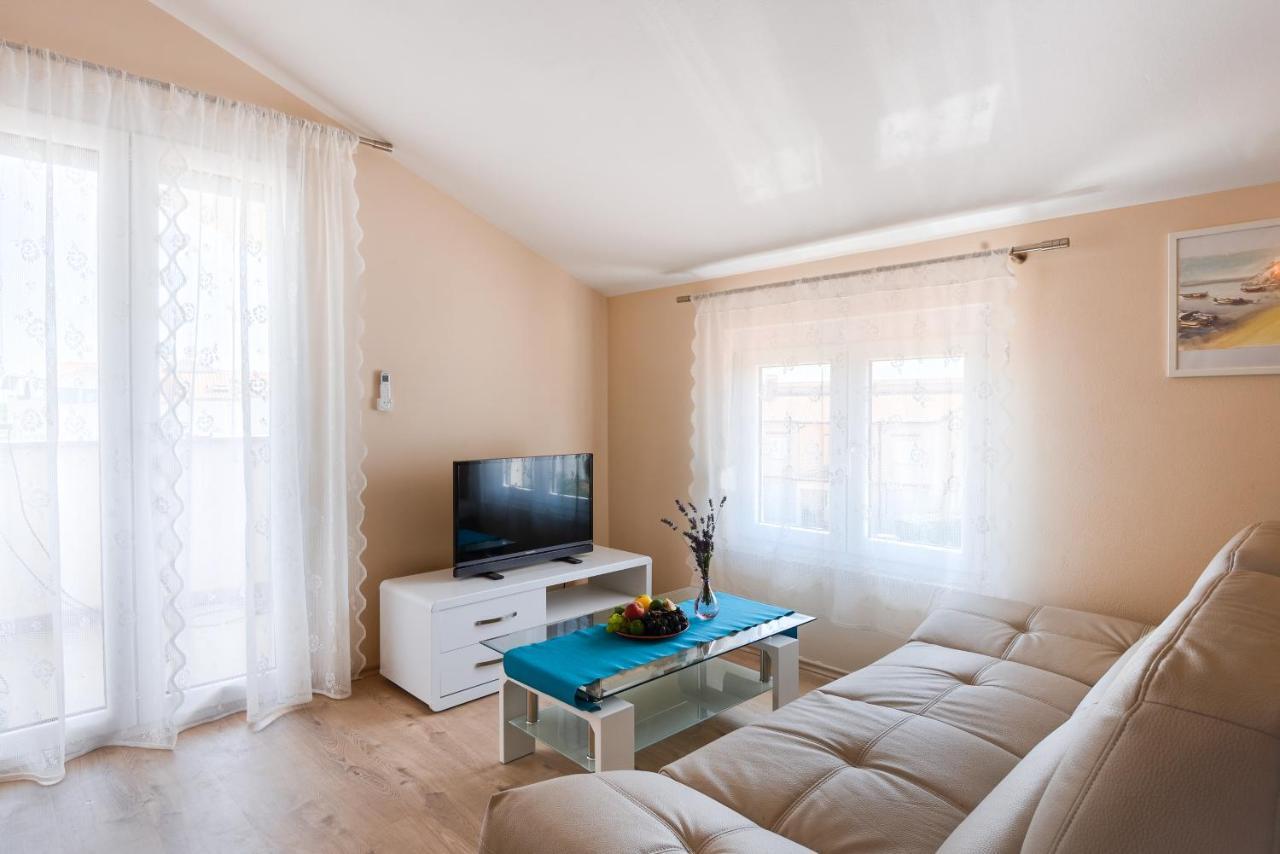 Villa Hope Apartments ポレッチ エクステリア 写真